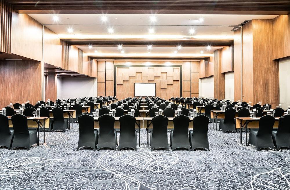 Aston Sidoarjo City Hotel & Conference Center Exteriér fotografie