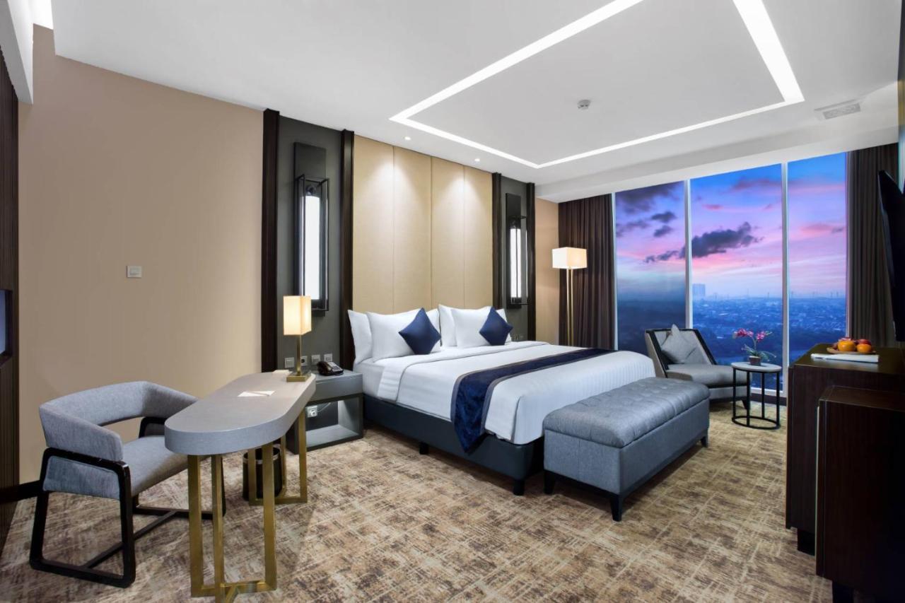Aston Sidoarjo City Hotel & Conference Center Exteriér fotografie